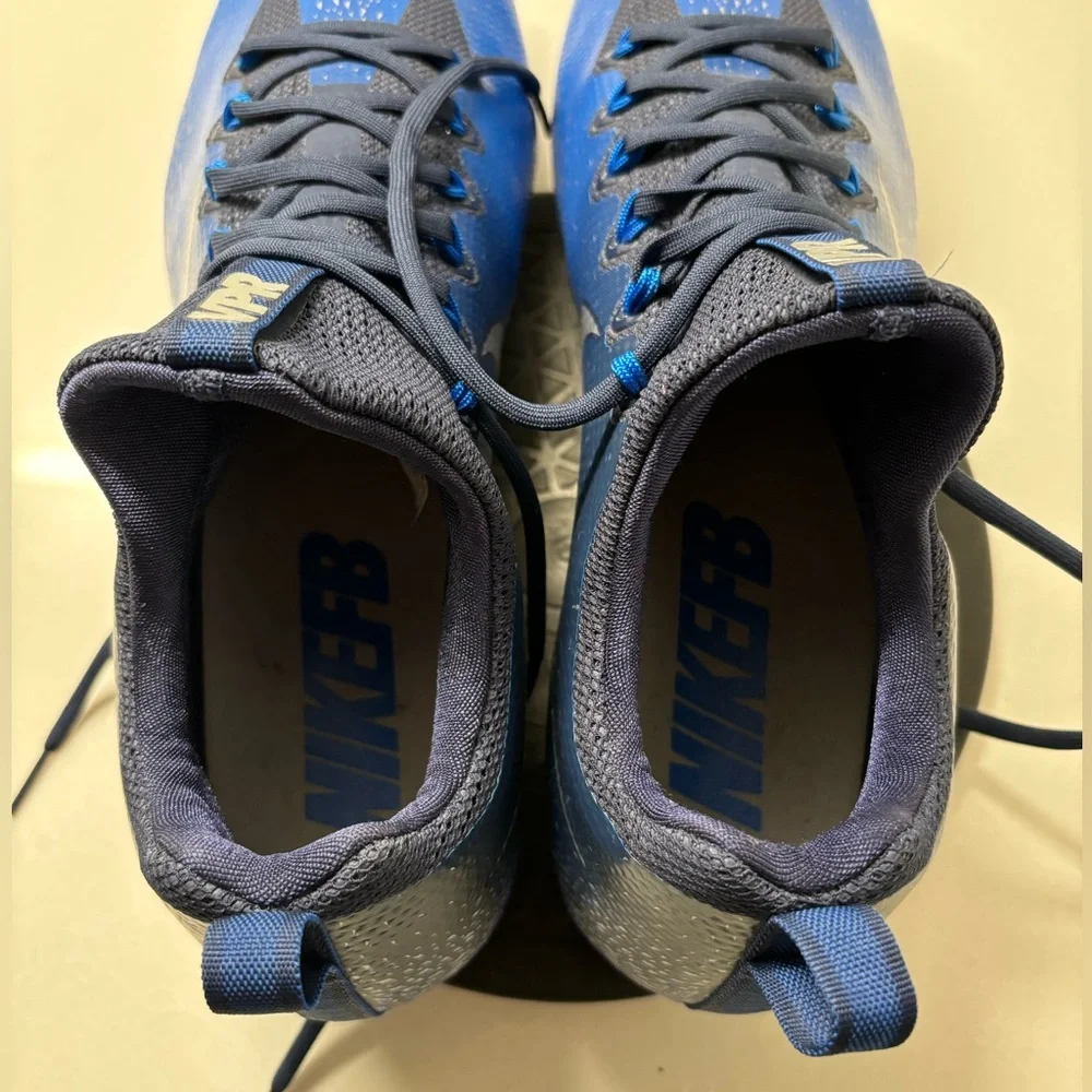 Nike Vapor Untouchable Pro Football Cleats Team Blue Mens Size 16 833385-404 EUC